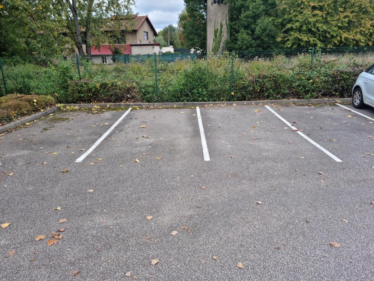 Beaune Appartement Avec Parking Et Wifi Gratuit מראה חיצוני תמונה